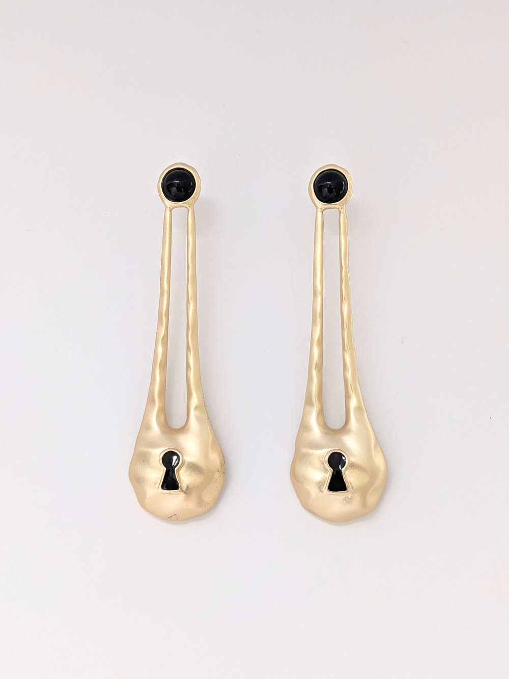 Gold Sculpted Keyhole Earrings